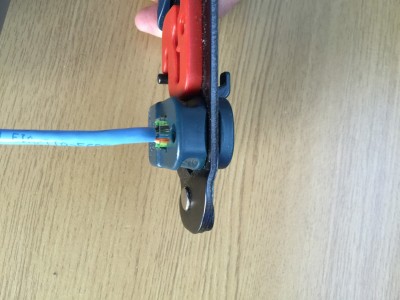 20160115_155312_LANケーブルの自作